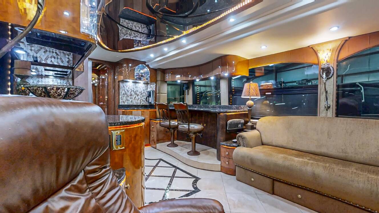 A photo of this 2009 Prevost Millennium H3-45