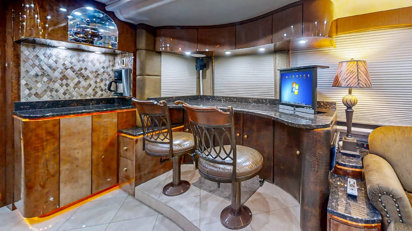A photo of this 2009 Prevost Millennium H3-45