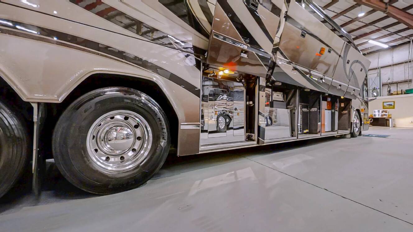 A photo of this 2009 Prevost Millennium H3-45