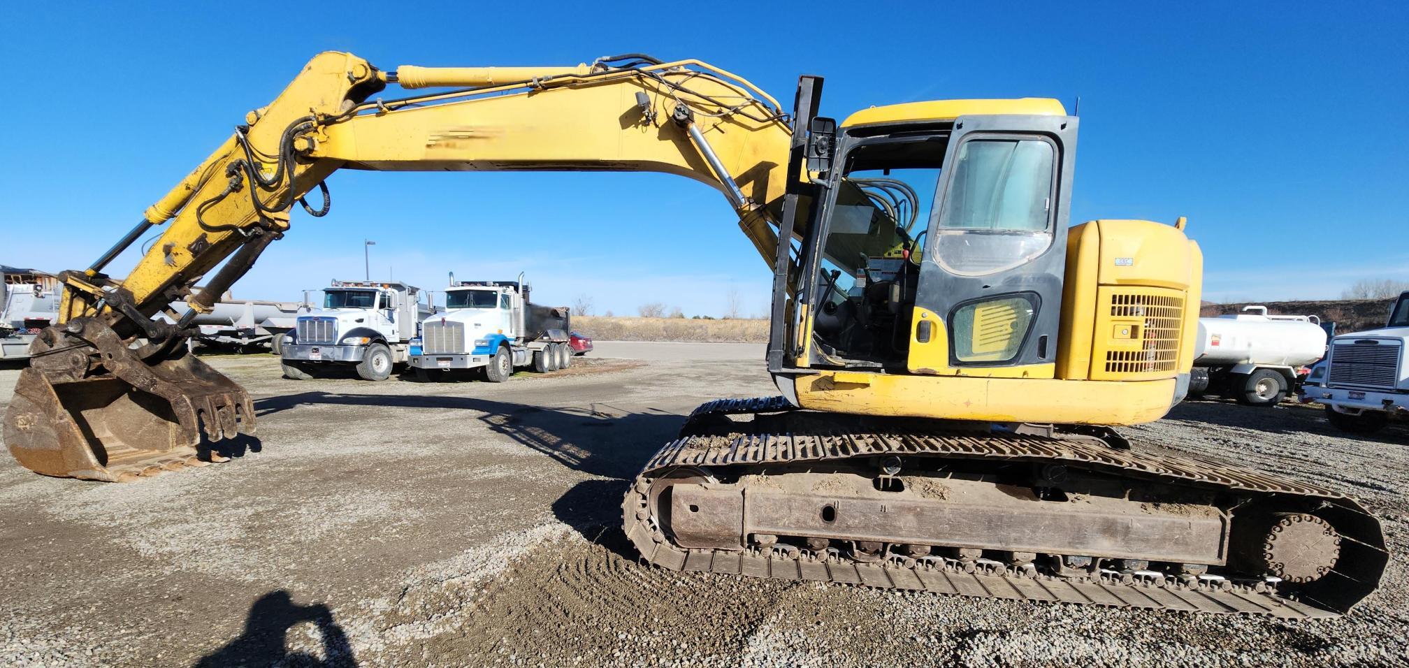 2011 KOMATSU PC228USLC-8 in Emmett, ID