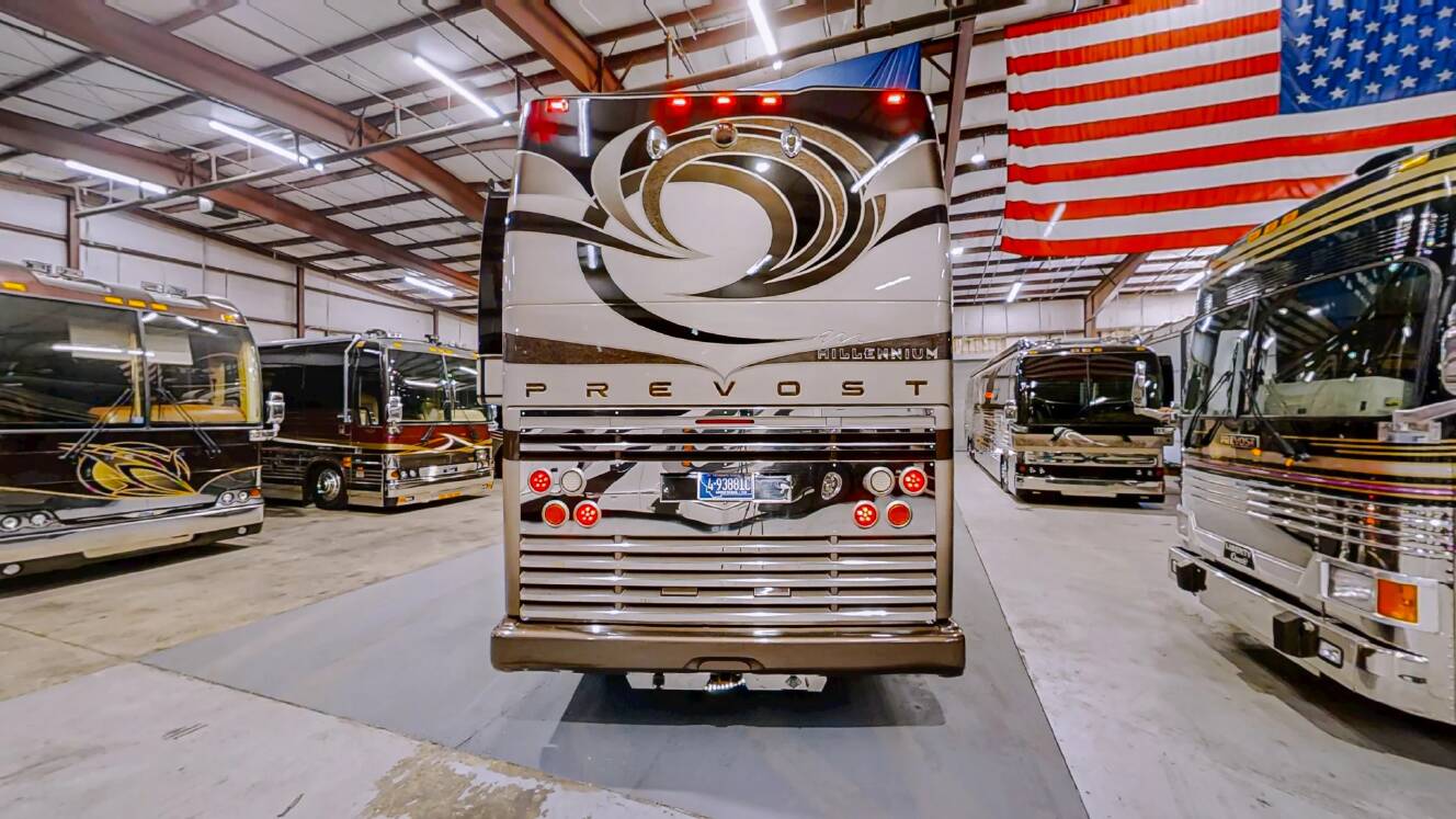 A photo of this 2009 Prevost Millennium H3-45