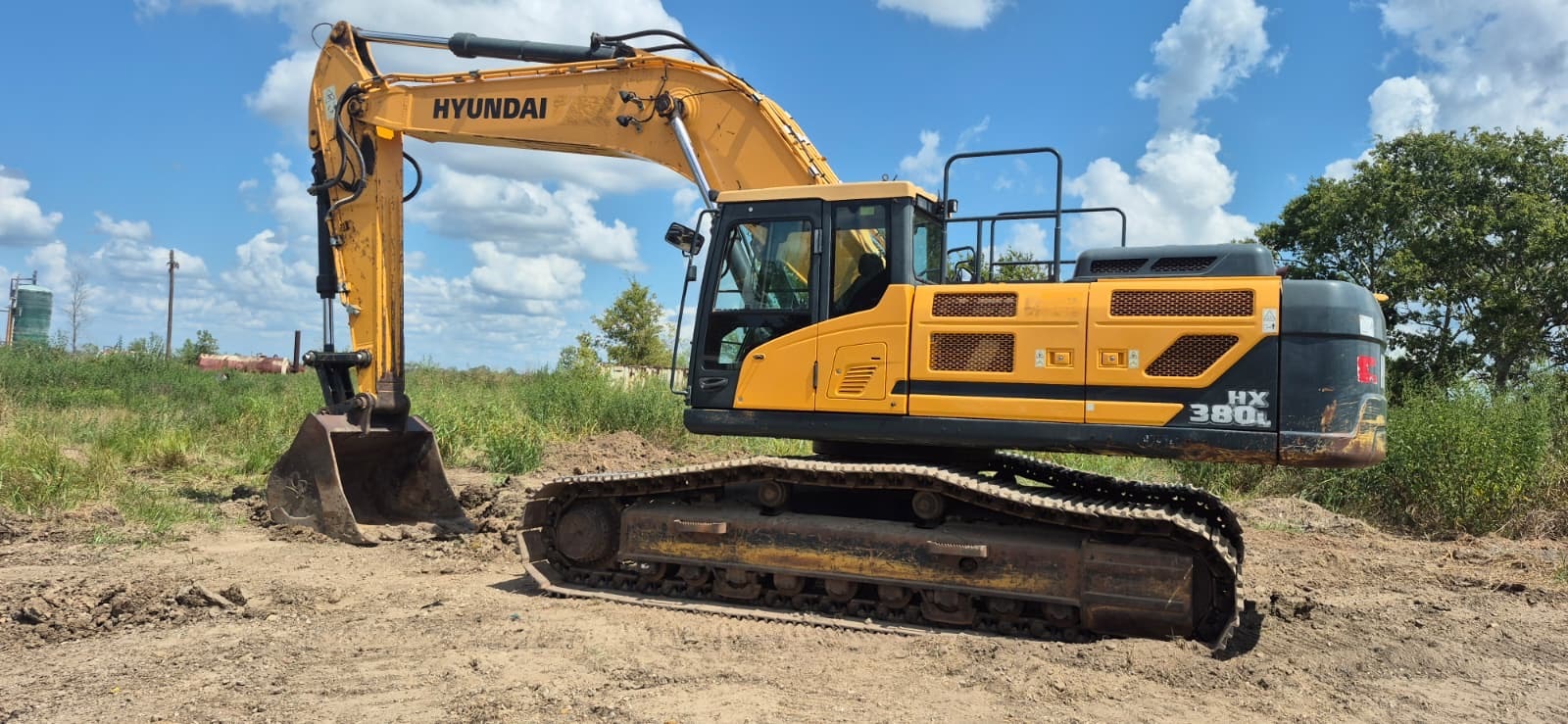 2019 HYUNDAI HX380L in Prairieville, LA