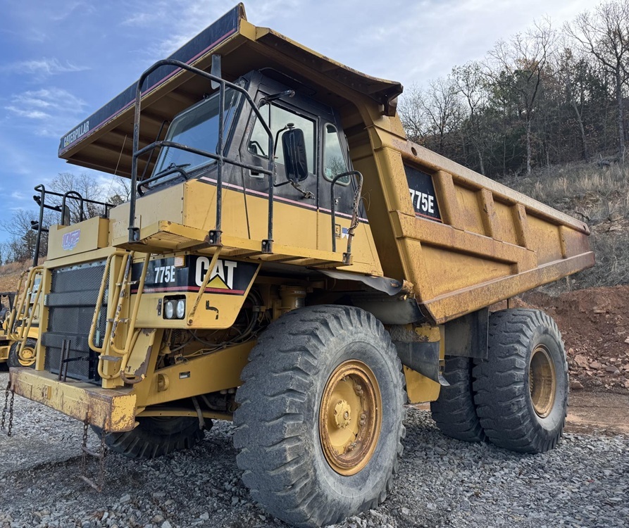 2006 CATERPILLAR 775E in Prairieville, LA