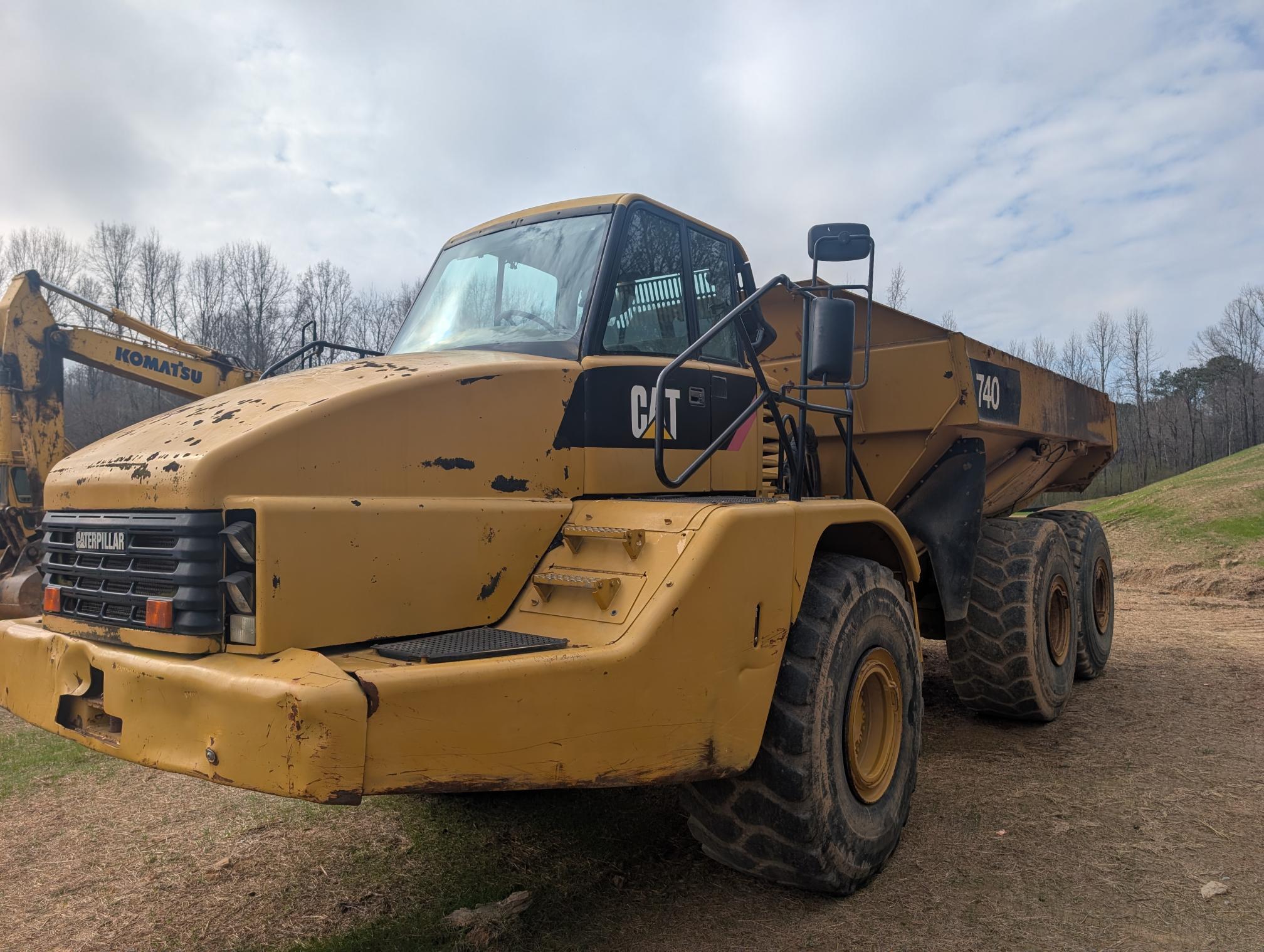 2012 CATERPILLAR 740 in Prairieville, LA