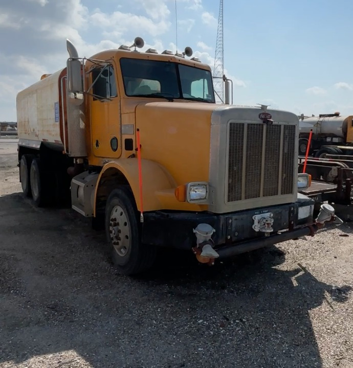 1994 PETERBILT 357 in Prairieville, LA
