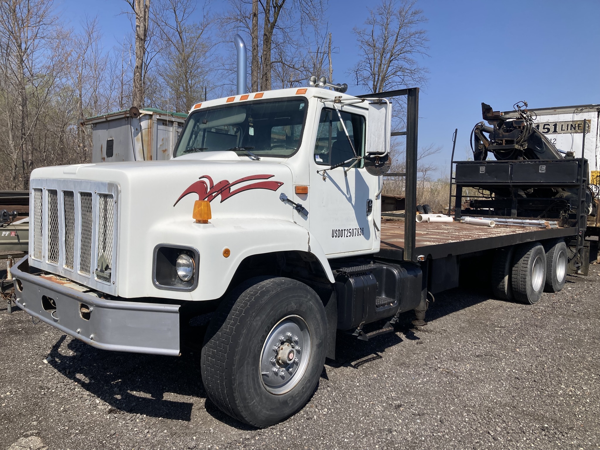 1996 INTERNATIONAL 2674 in Prairieville, LA