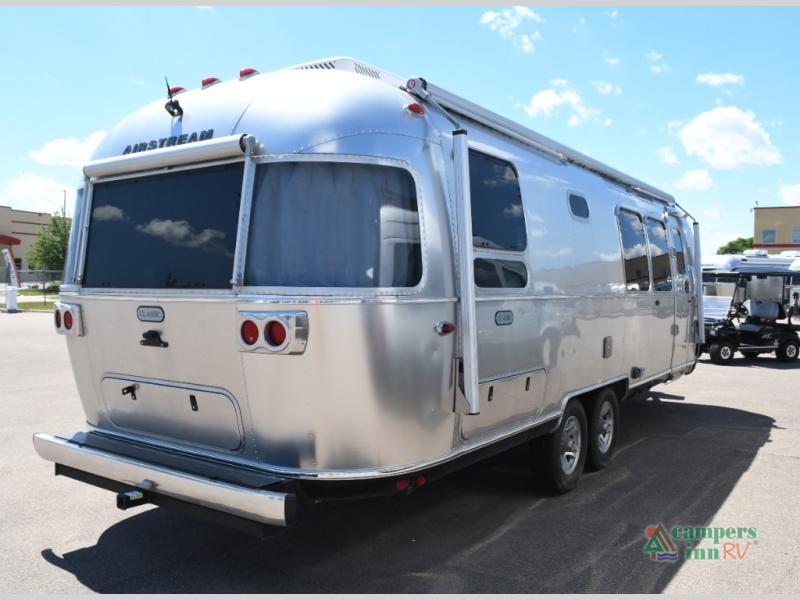 2025 Airstream Classic 28RBT in ramsey MN