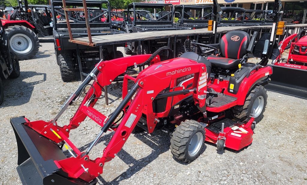 2025 Mahindra 1100 Series 1126 HST in Hartselle, AL