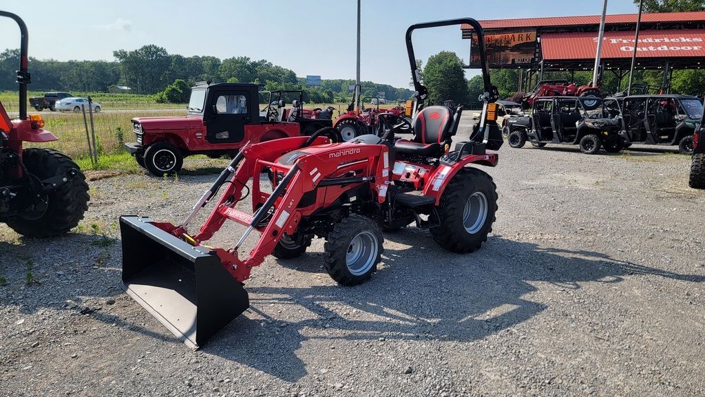 2025 Mahindra 2100 Series 2126 HST in Hartselle, AL