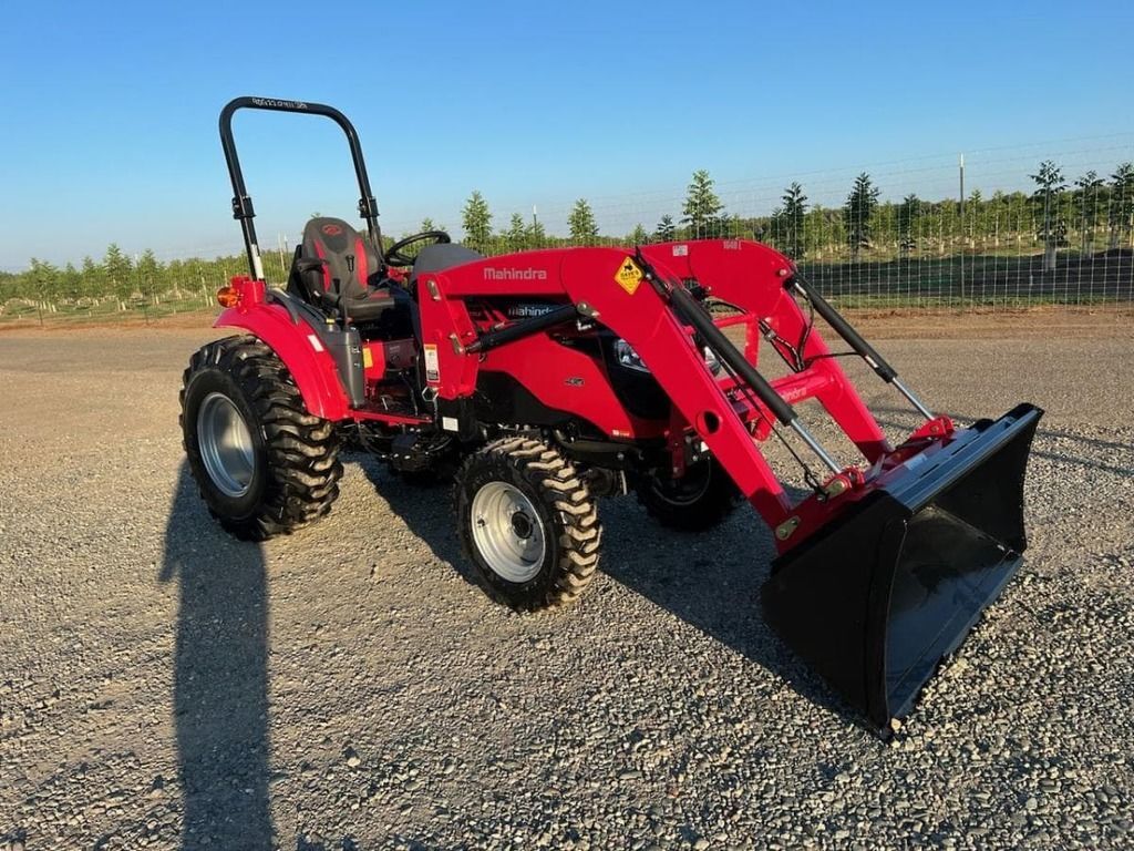 2025 Mahindra 1600 Series 1640 HST in Hartselle, AL