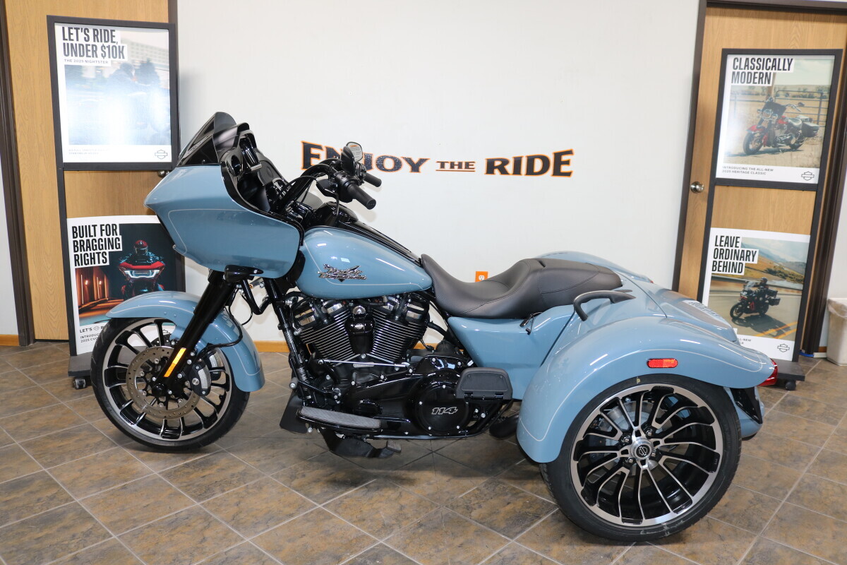 2024 Harley-Davidson Road Glide 3 3 in Winterville, NC
