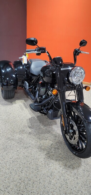 2025 Harley-Davidson Freewheeler in Winterville, NC