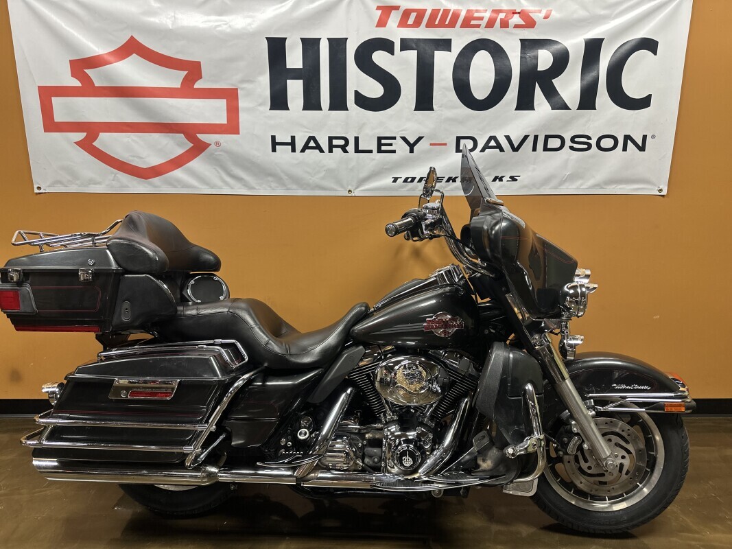 2006 Harley-Davidson Electra Glide Ultra Classic ULTRA CLASSIC FLHTCU in Winterville, NC