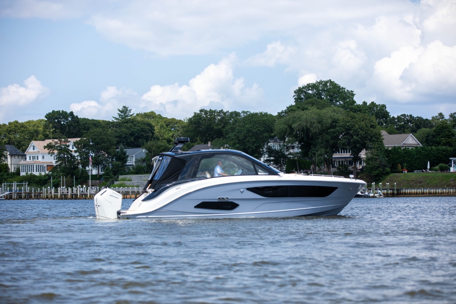 2026 Sea Ray Sundancer 370 Outboard 390 in brick township NJ
