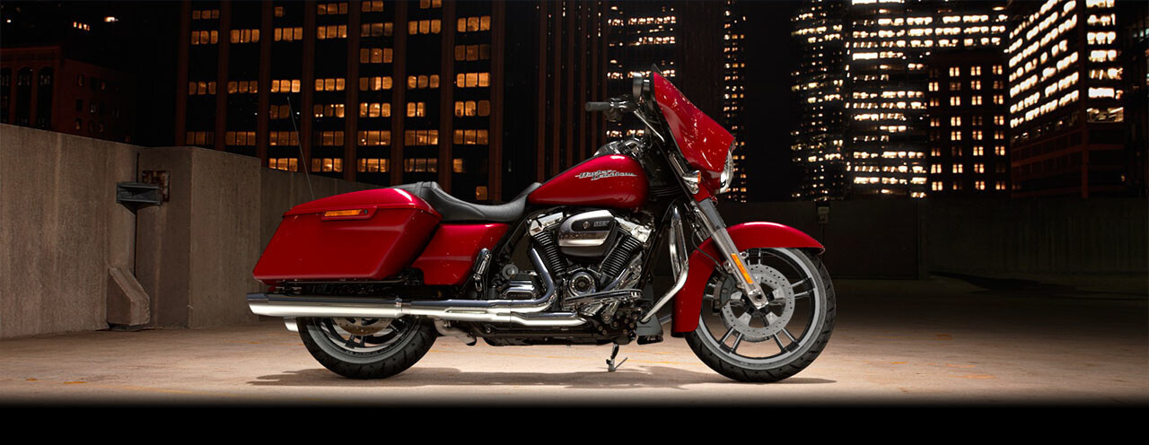 2017 Harley-Davidson Street Glide Special SPECIAL in Topeka, KS