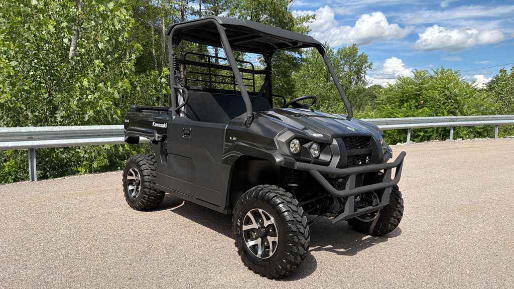 2023 Kawasaki MULE PRO-MX EPS LE in milford NH