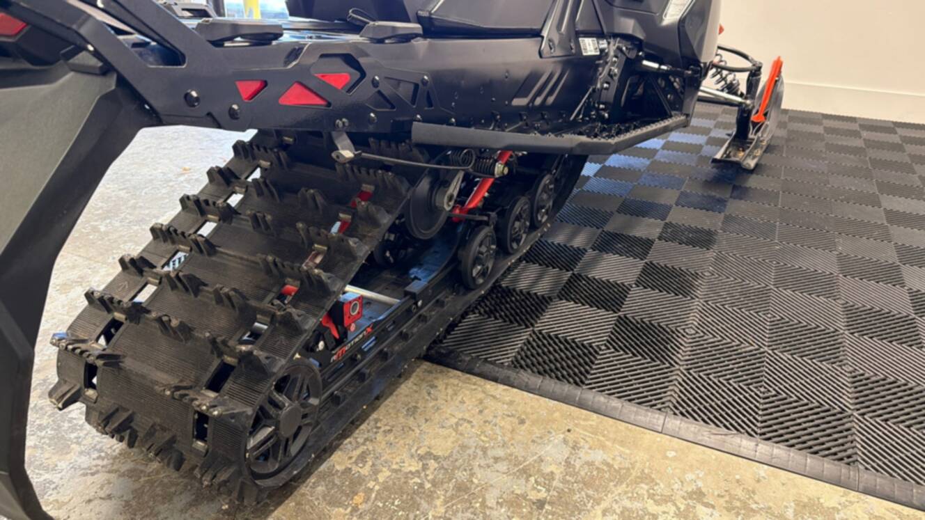 A photo of this 2022 Ski-Doo Renegade 850 E-TEC XRS