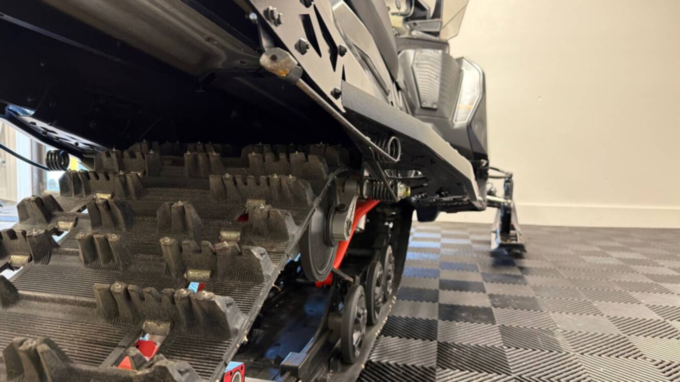 A photo of this 2022 Ski-Doo Renegade 850 E-TEC XRS