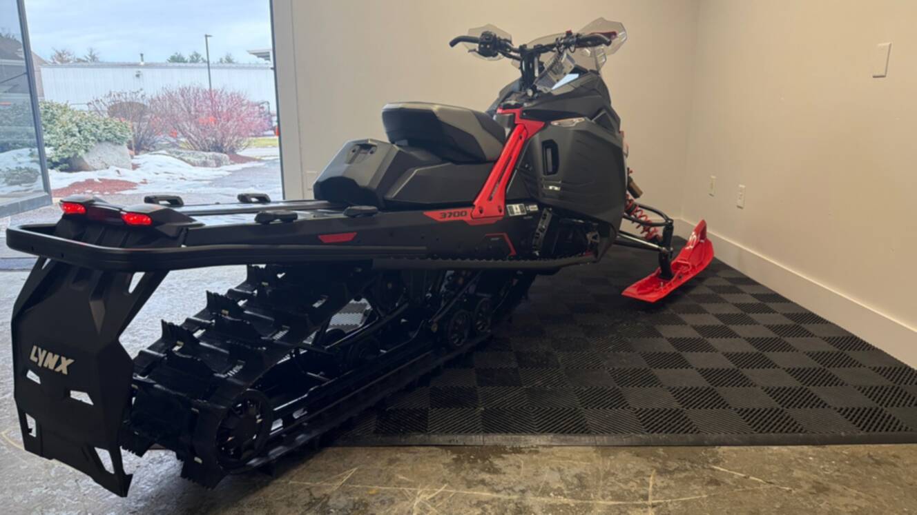 A photo of this 2026 Lynx Xterrain RE 850 E-TEC