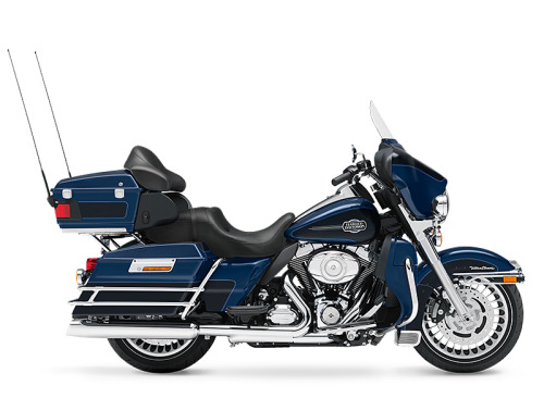 2013 Harley-Davidson Ultra Classic Electra Glide ULTRA CLASSIC FLHTCU in Winterville, NC