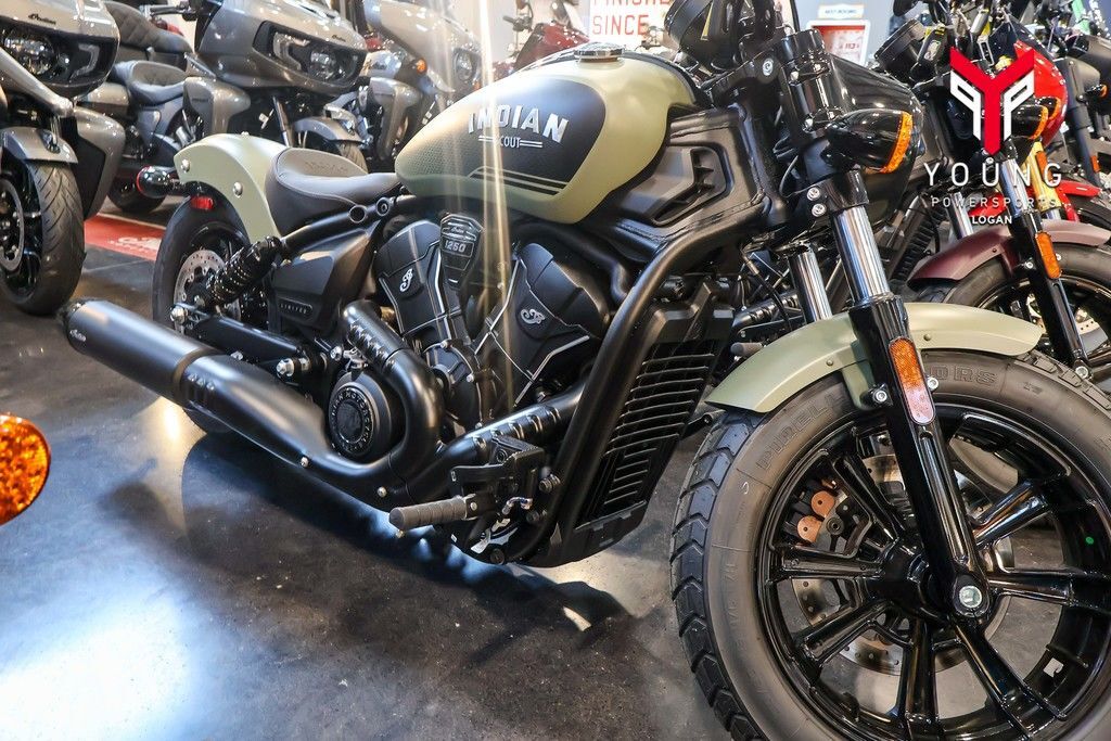 2026 Indian Motorcycle® Chief® Bobber Dark Horse® Moss Green DARK HORSE in Logan, UT