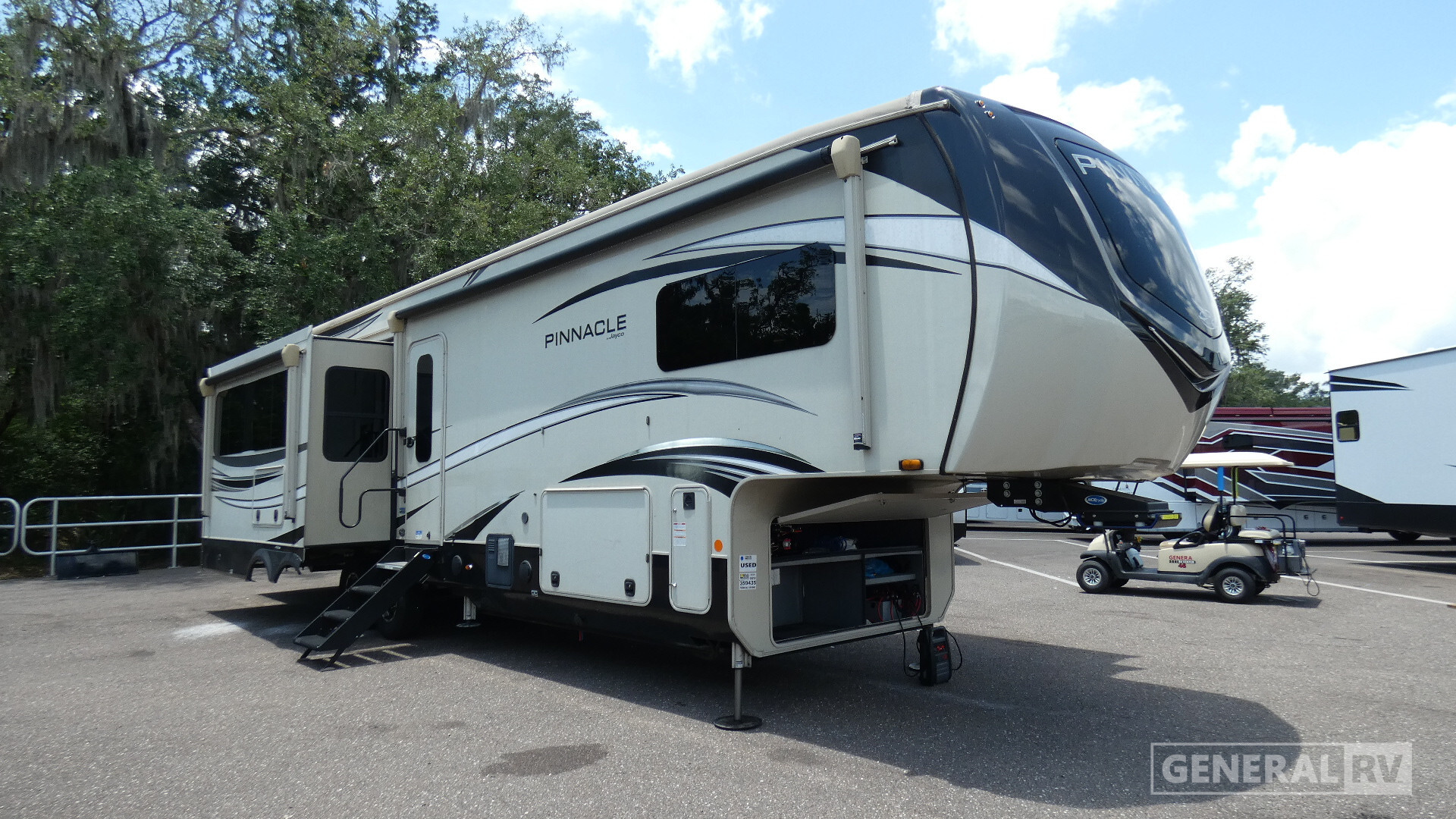 2022 Jayco PINNACLE 36SSWS in dover FL
