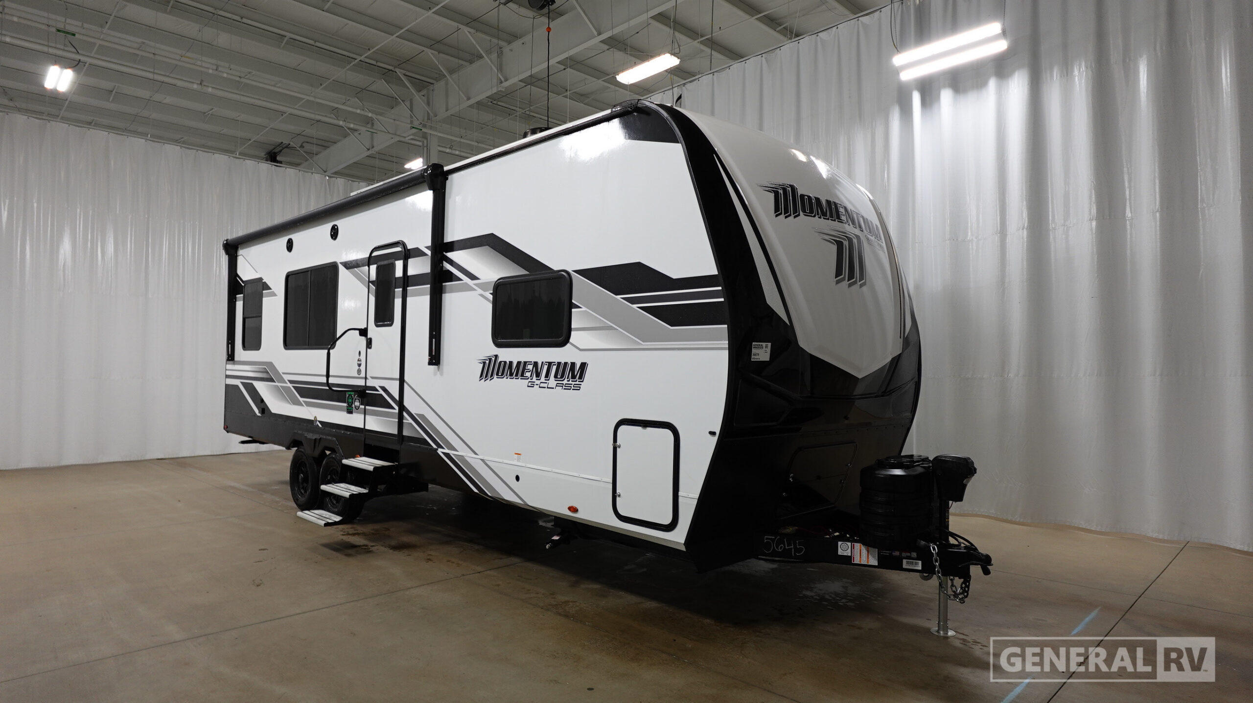2026 Grand Design Momentum G-Class 27G in brownstown MI