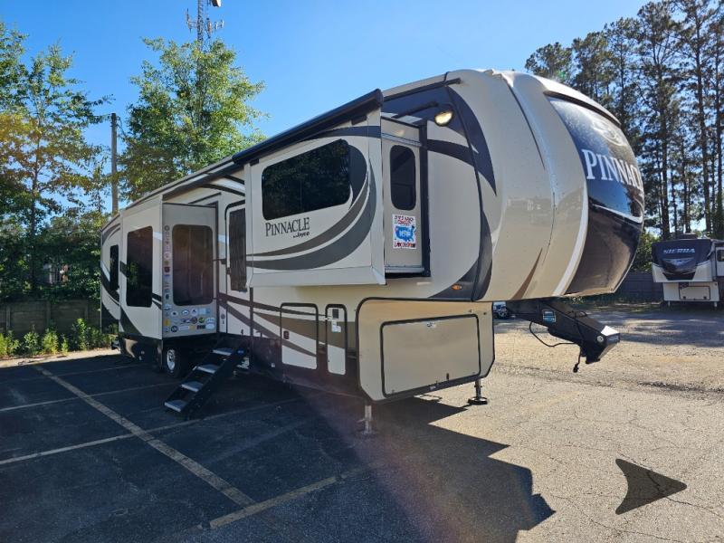 2017 Jayco Pinnacle 38FLSA in longview TX