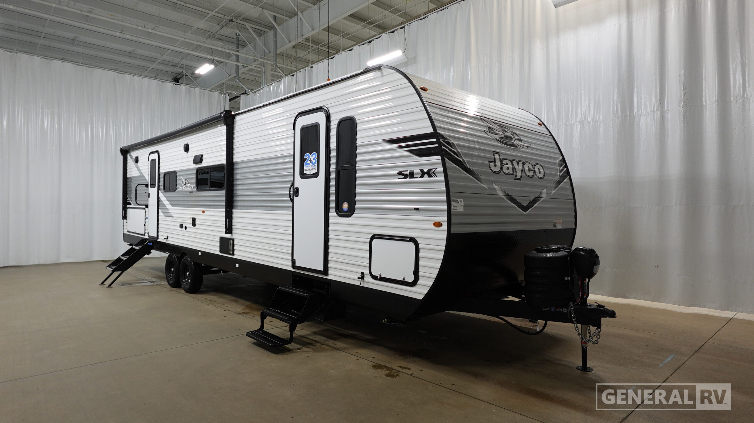 2026 Jayco JAY FLIGHT SLX 330TBS in wixom MI