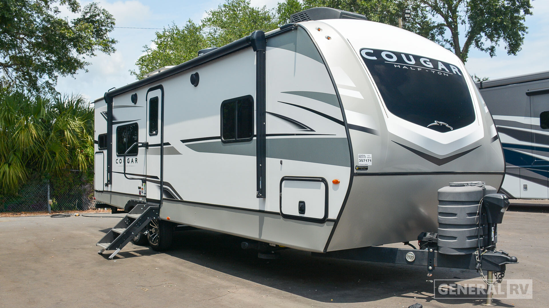 2024 Keystone COUGAR HALF-TON 25MLE in winter garden FL