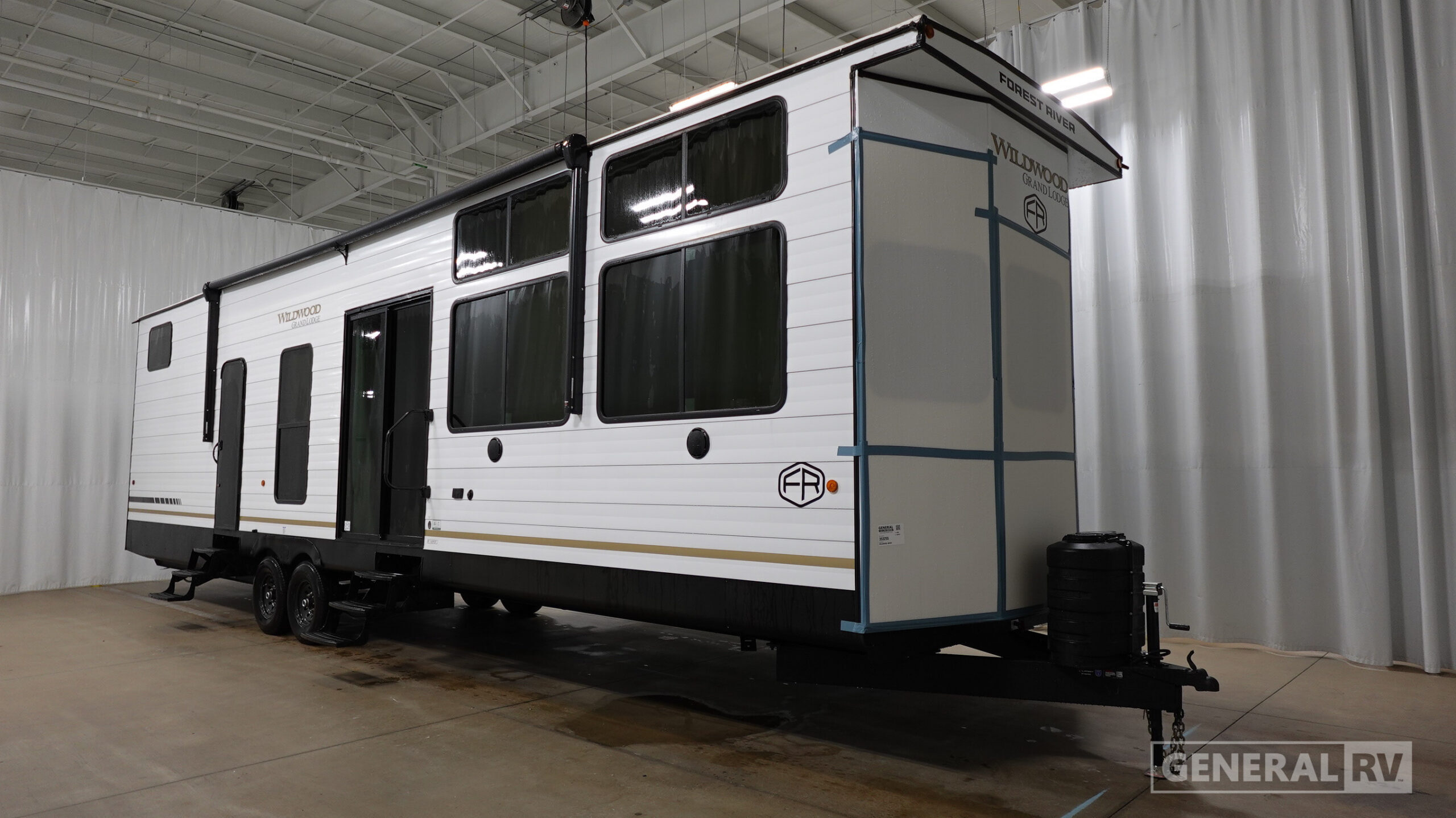 2026 Forest River Wildwood Grand Lodge 40FKP RV