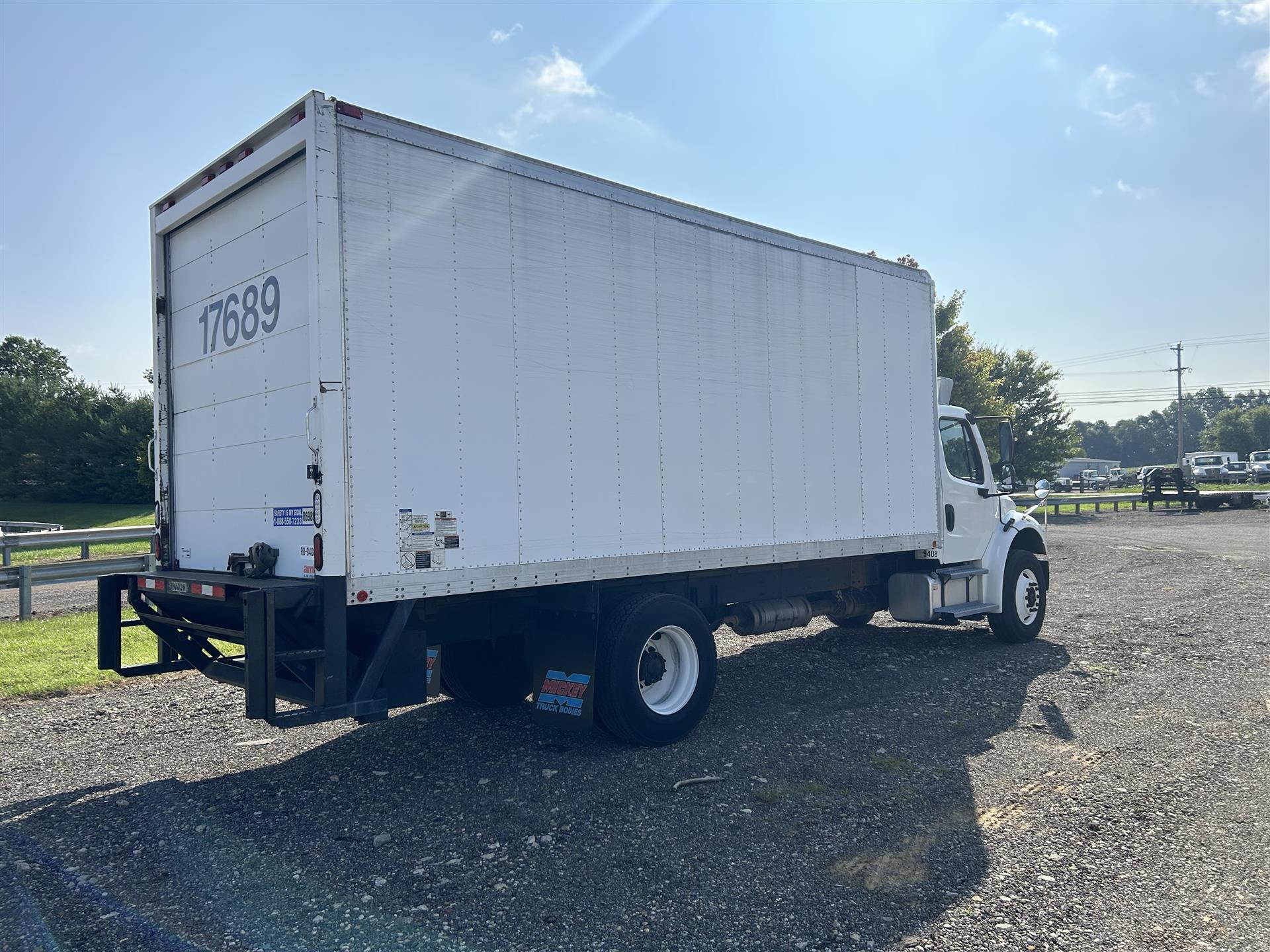 2015 AMH 20' REEFER BODY in Mount Vernon, OH