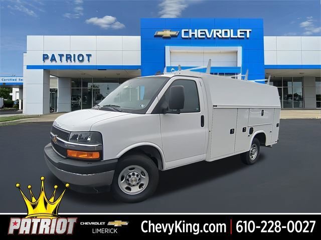 2025 CHEVROLET Express Cutaway 3500 in Royersford, PA