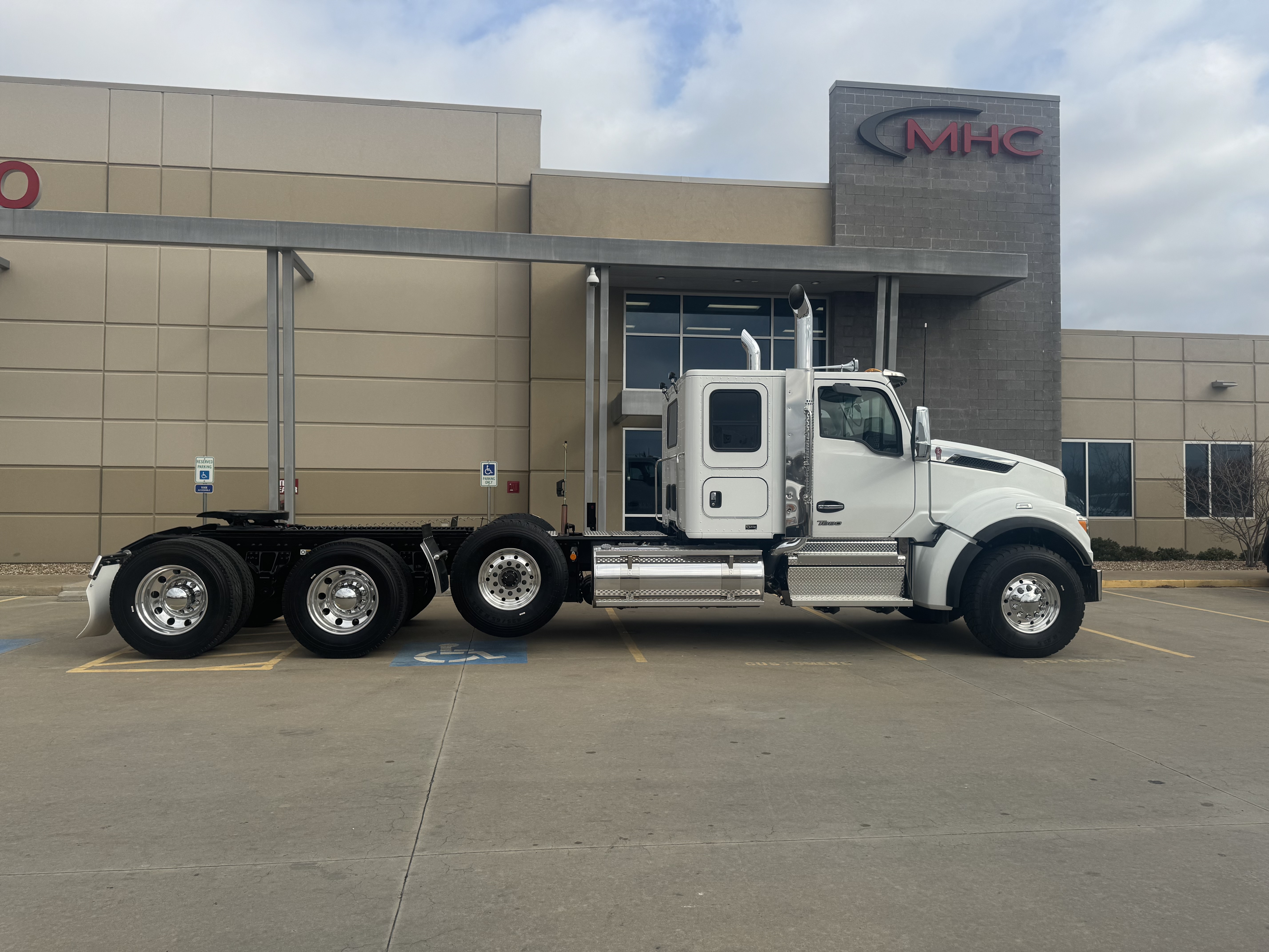 2026 KENWORTH T880S PH in Springdale, AR