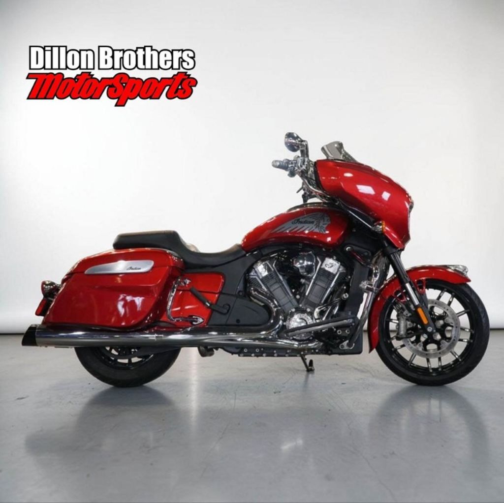 2025 Indian Motorcycle® Chieftain® Limited Sunset Red Metallic LIMITED in Omaha, NE