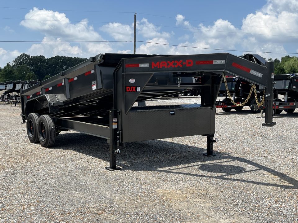 2027 MAXX-D DJX8316G in Dexter, KY