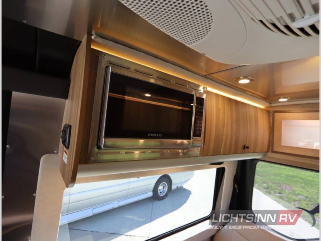 A photo of this 2021 Airstream Tommy Bahama Interstate Nineteen 4x4