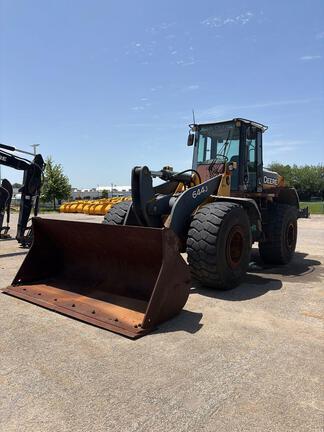 2004 John Deere 644J in Lisle, IL