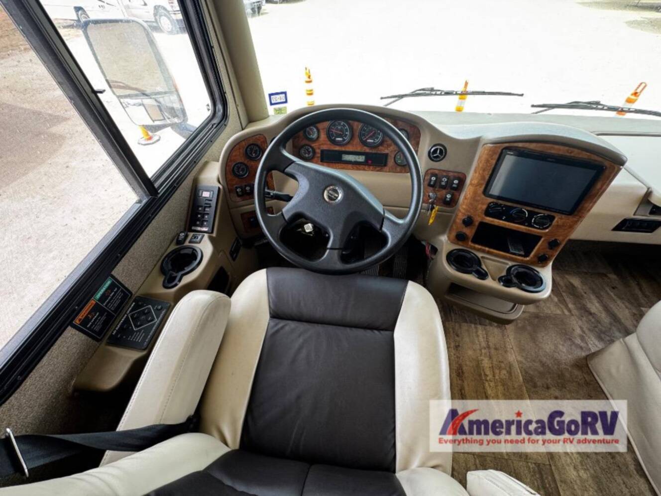 A photo of this 2016 Thor Motor Coach Palazzo 33.2