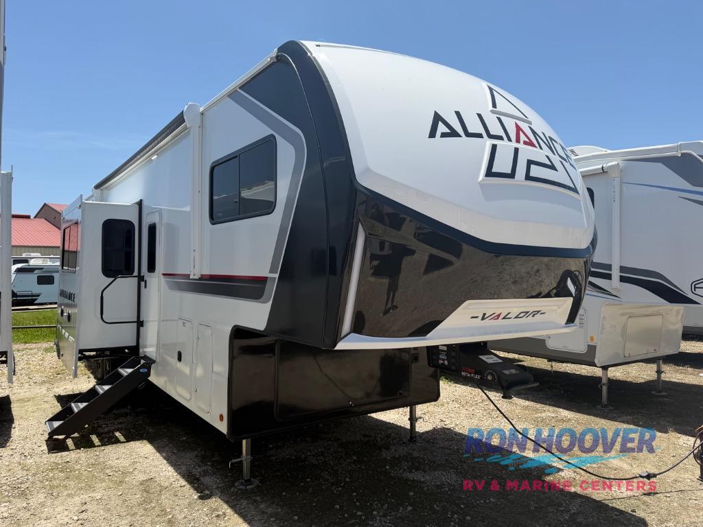2027 Alliance Rv Valor All-Access 35A14 in north willis TX