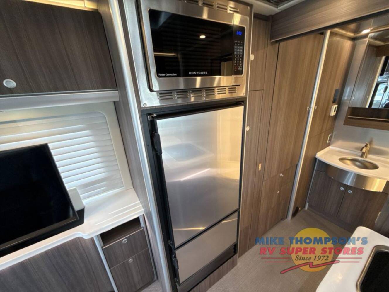 A photo of this 2021 Airstream AIRSTREAM ATLAS