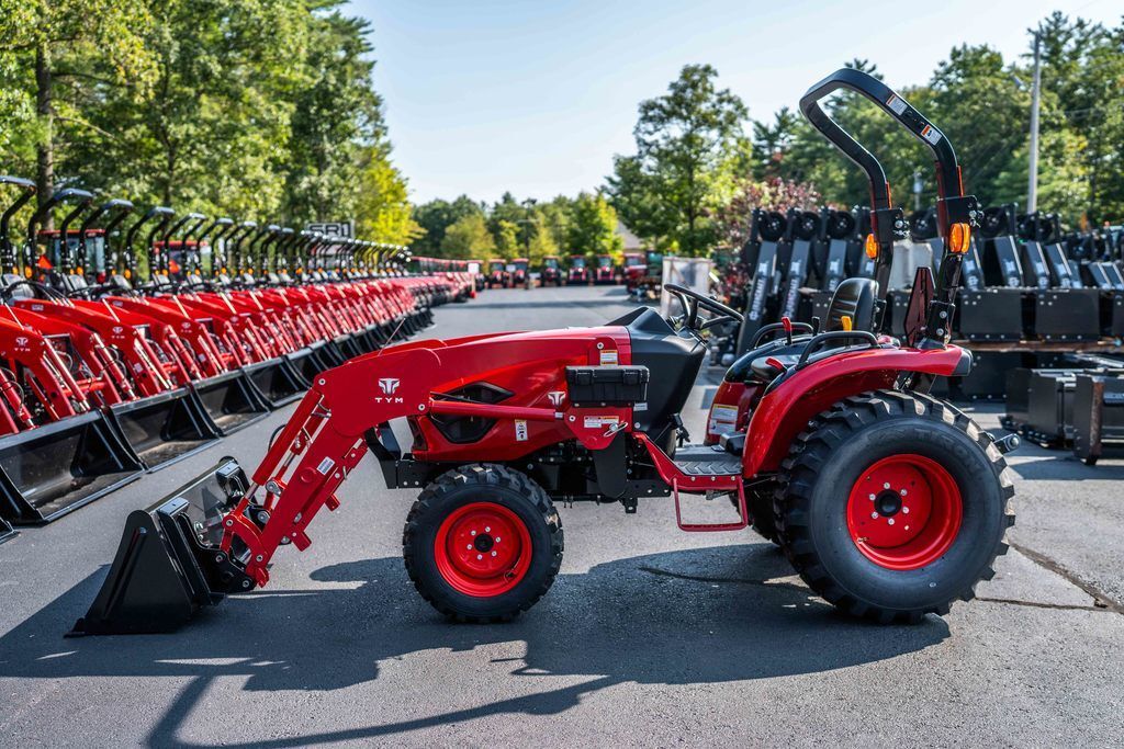 2024 TYM 2024 TYM 2610H Hydrostatic 4x4 24 HP Tractor with Quick in Loudon, NH