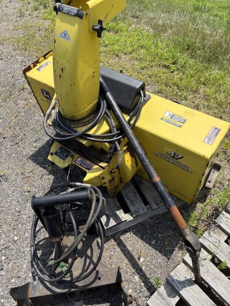 John Deere 47 Quick Hitch Compact Tractor Front Mount Snow Blower in Turner, ME