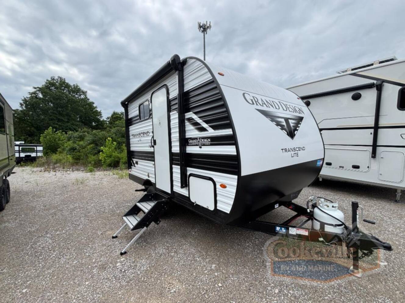 A photo of this 2027 Grand Design Transcend Lite 121RBL