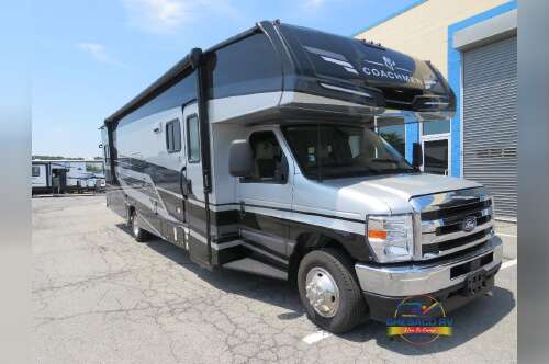 2027 Forest River Rv Leprechaun 300RSF in hamburg PA
