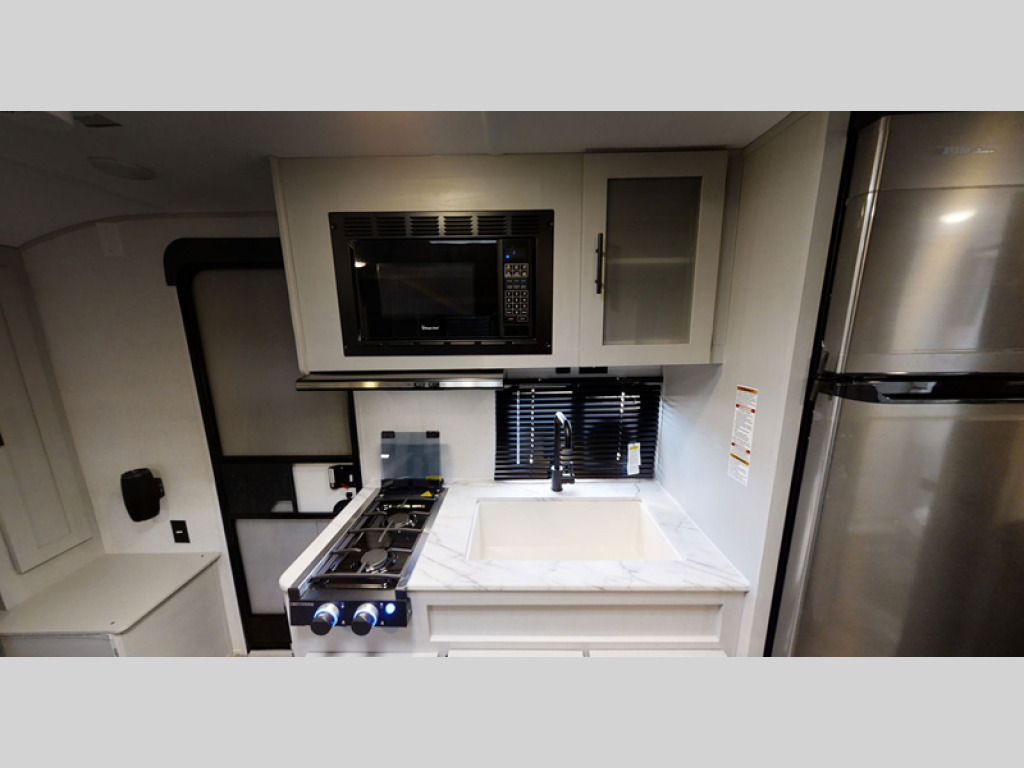 2022 Forest River Rv Wildwood FSX 178BHSK in frederick MD