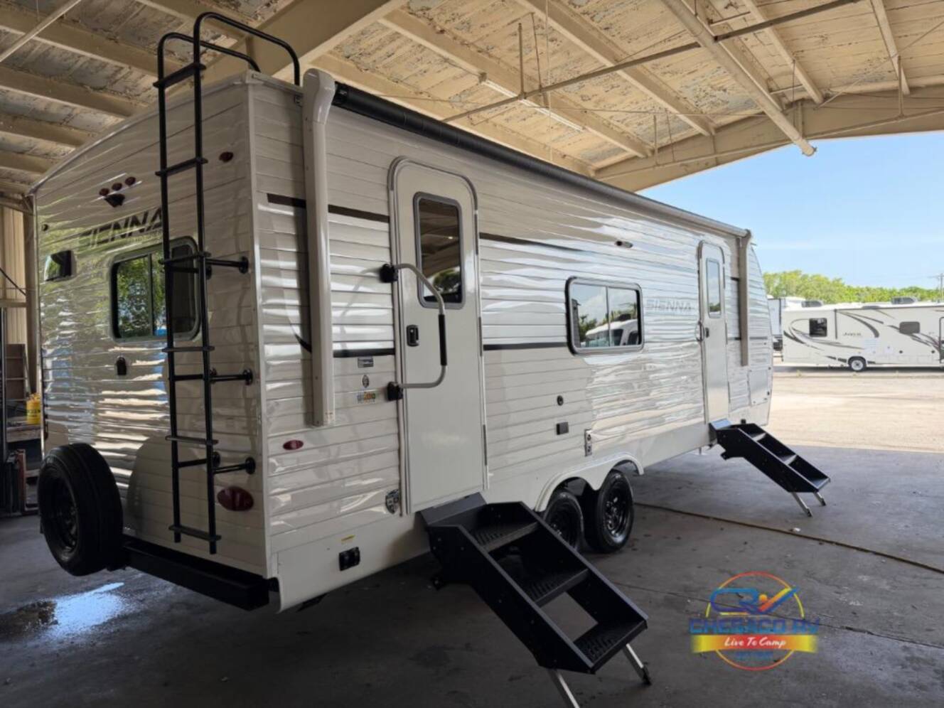 A photo of this 2027 Venture Rv Sienna 231VRK