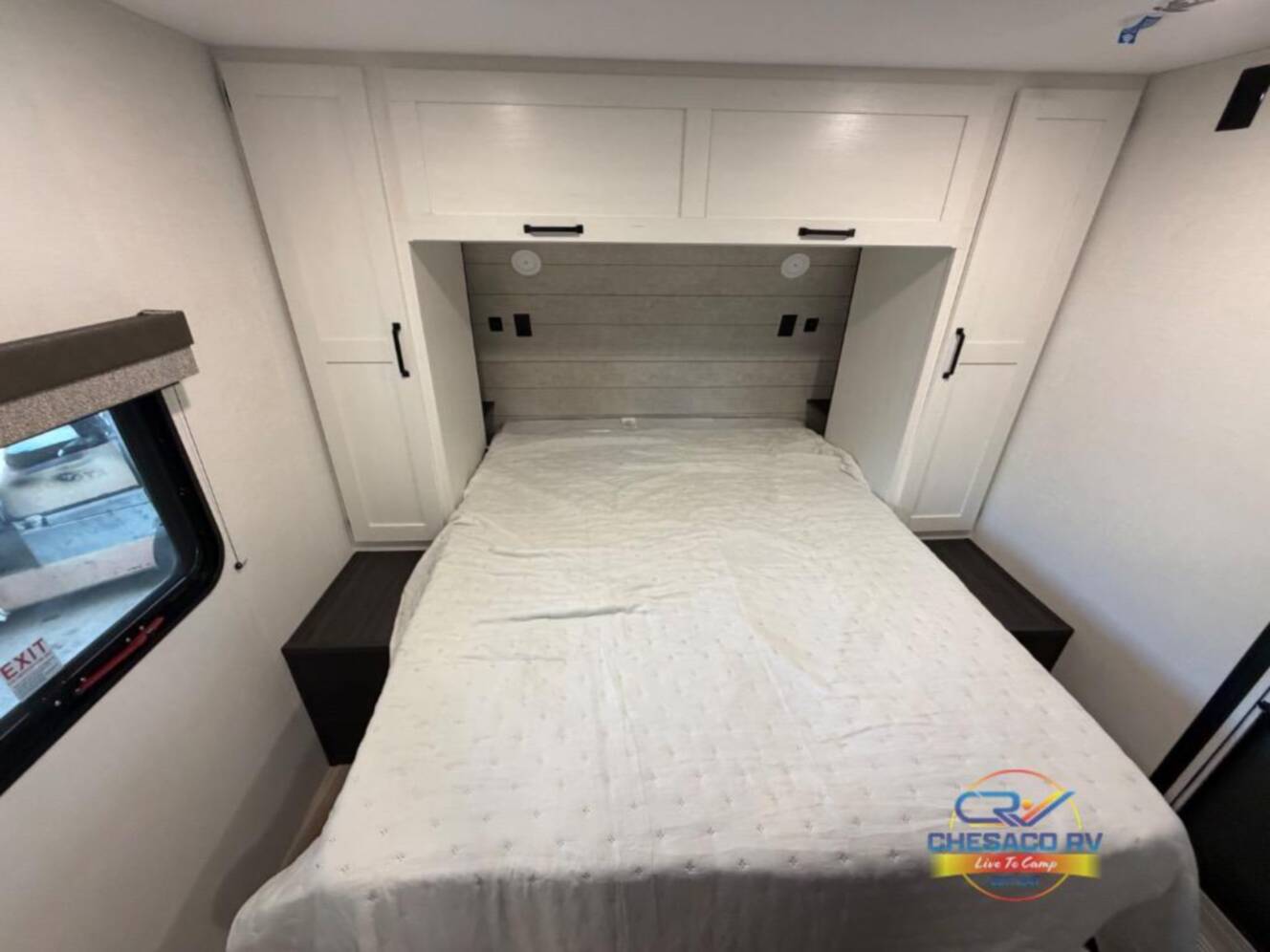 A photo of this 2027 Venture Rv Sienna 231VRK