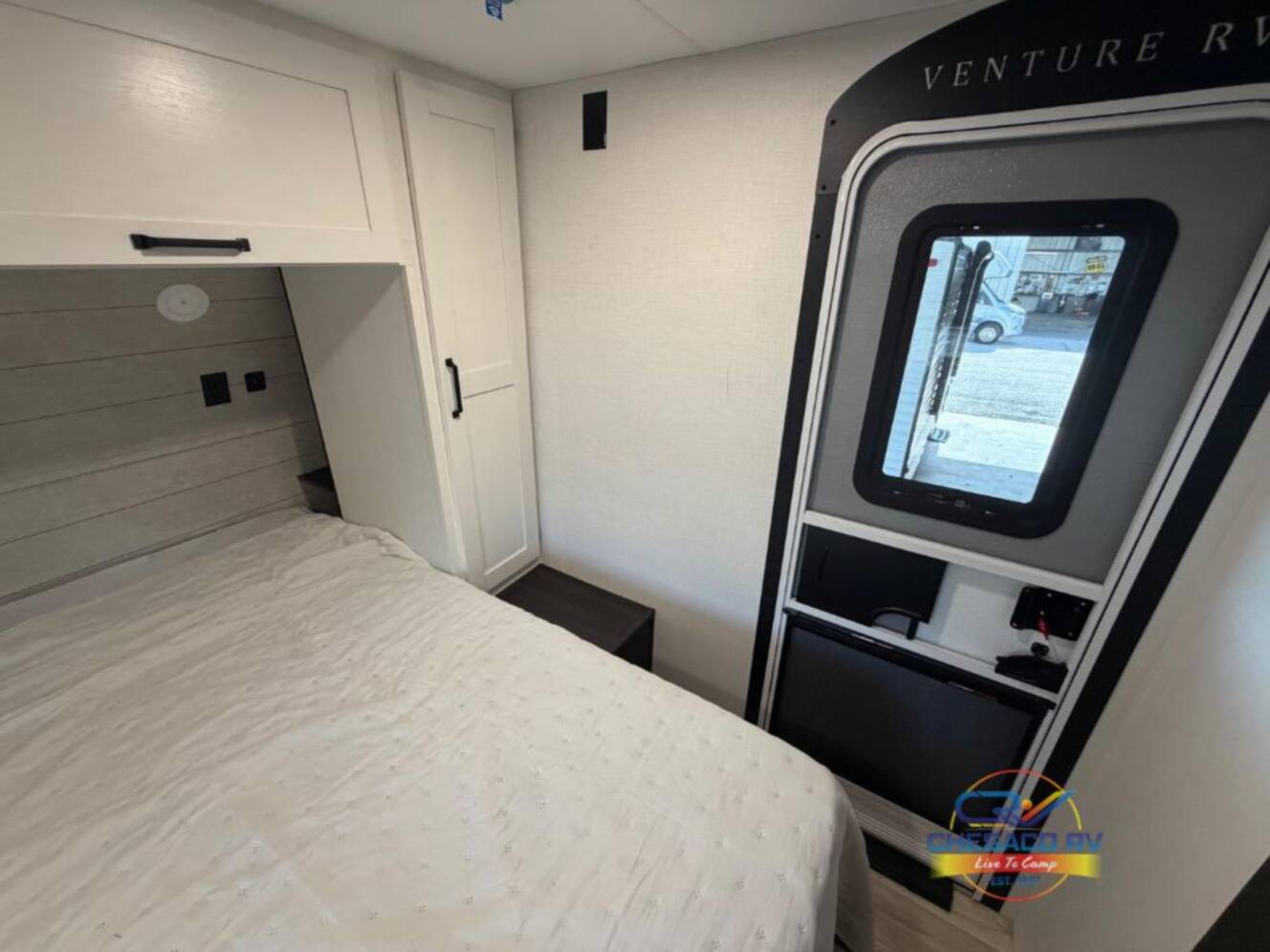A photo of this 2027 Venture Rv Sienna 231VRK