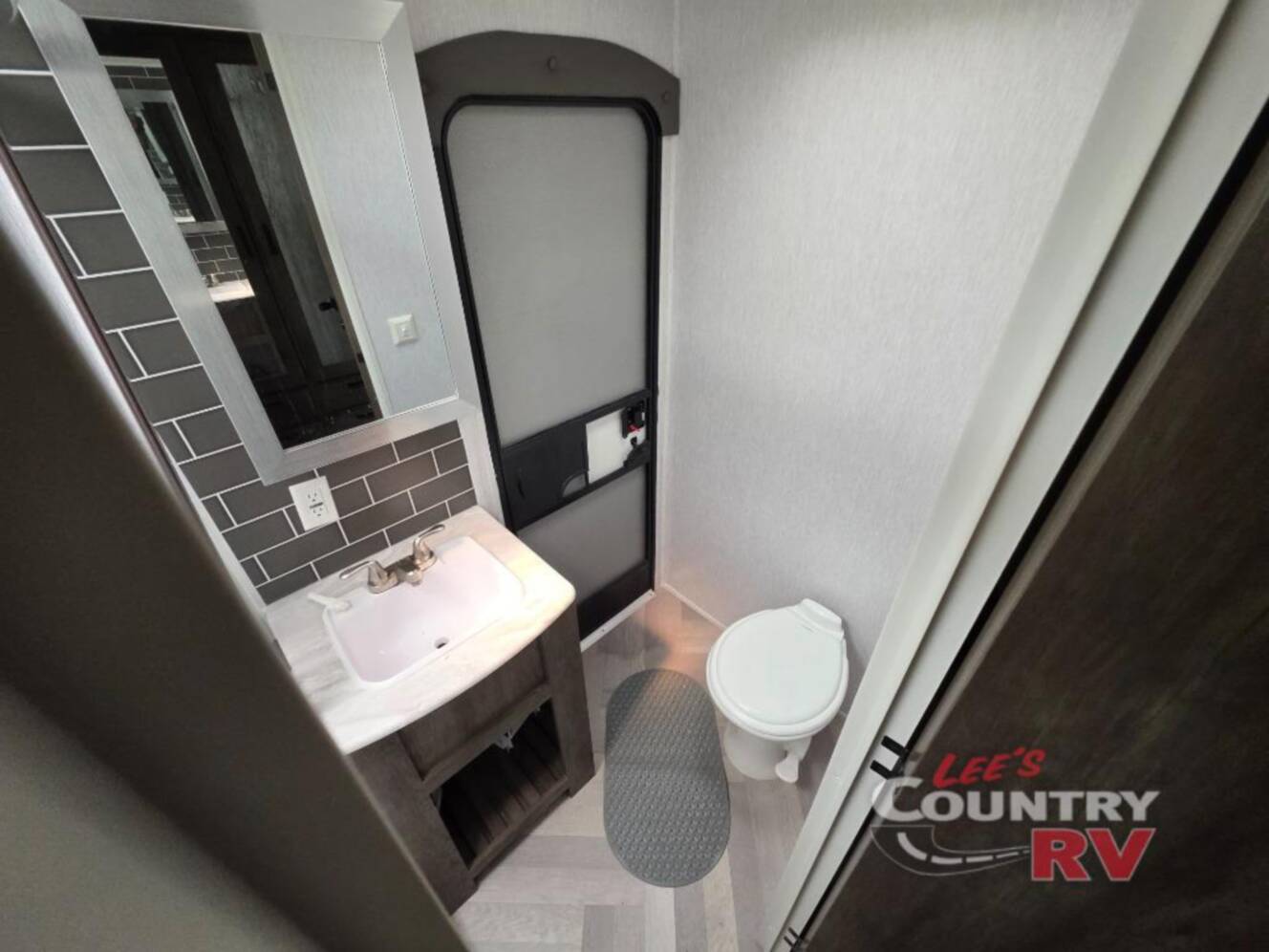 A photo of this 2023 Forest River Rv Salem 32BHDS